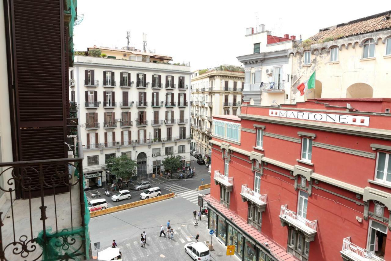 Casa Fiorito Apartment Napoli Bagian luar foto